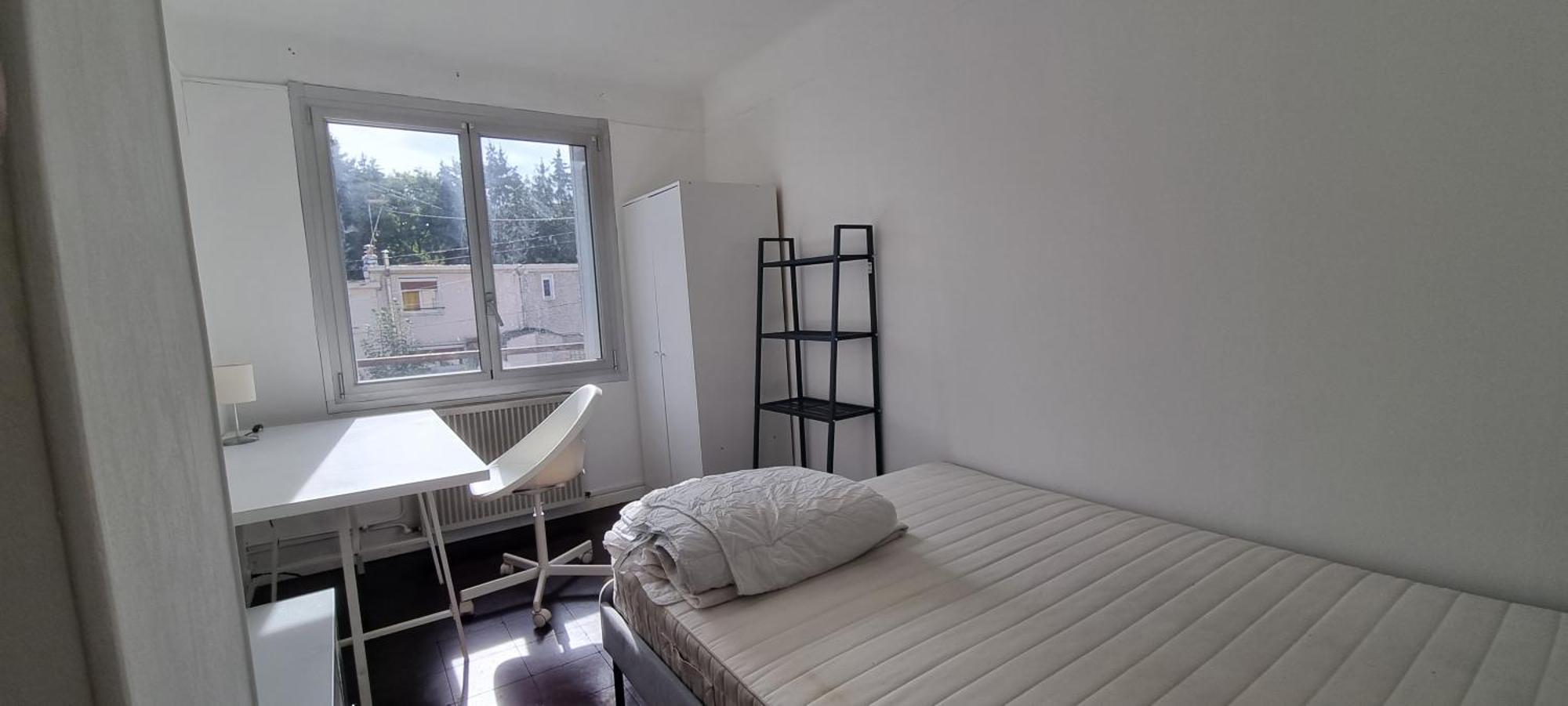 Appartement Calme 3 Chambres Avec Lit Double Wifi - Parking Facile Vandoeuvre-les-Nancy Exterior photo